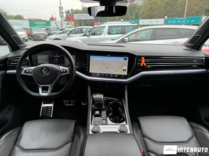 Volkswagen Touareg 43 interauto-car