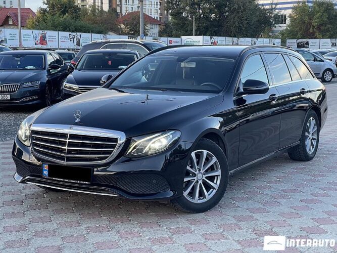 Mercedes E 220 29 interauto-car