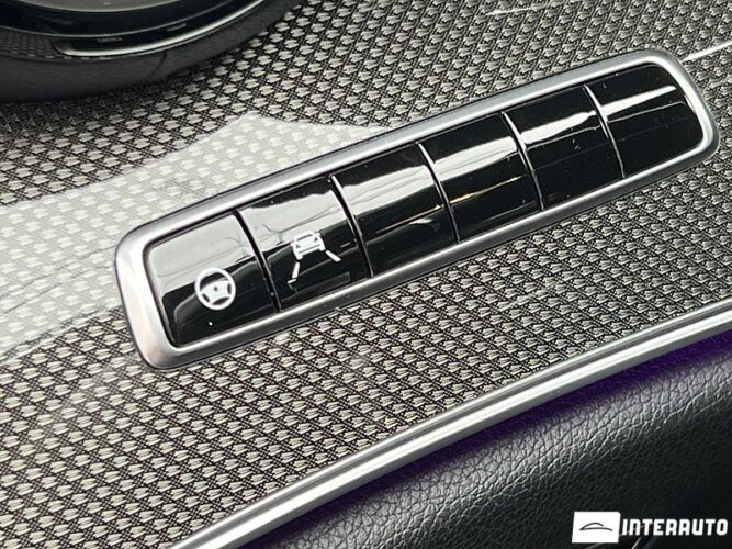 Mercedes E 220 55 interauto-car