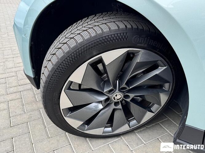 Skoda Enyaq iV 80 59 interauto-car