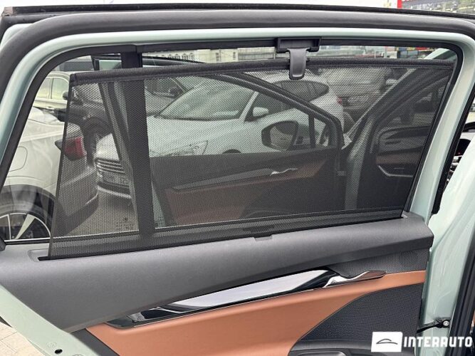 Skoda Enyaq iV 80 64 interauto-car