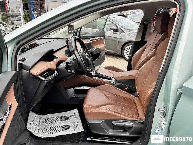 Skoda Enyaq iV 80 45 interauto-car