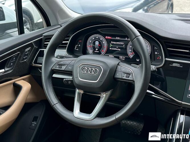 Audi Q7 51 interauto-car
