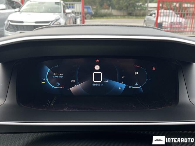 Peugeot 208 37 interauto-car