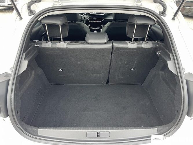 Peugeot 208 45 interauto-car