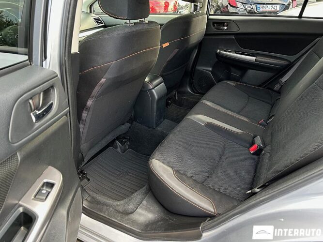 Subaru Crosstrek 42 interauto-car