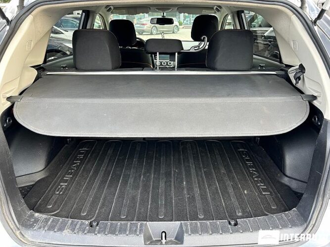 Subaru Crosstrek 44 interauto-car