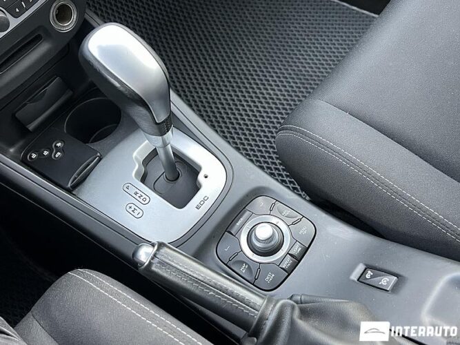 Renault Megane 47 interauto-car