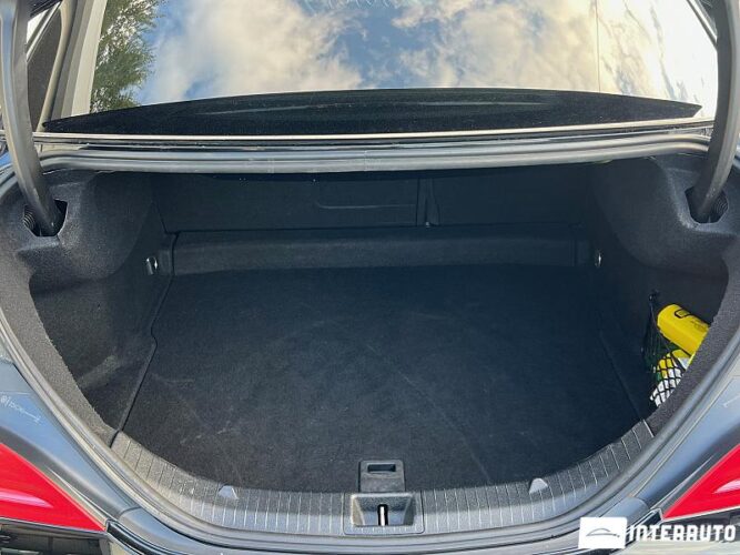 Mercedes CLA 200 49 interauto-car