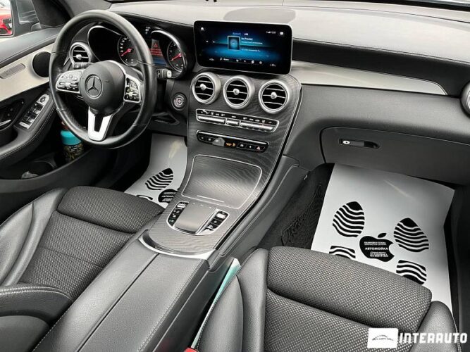 Mercedes GLC 220d 34 interauto-car