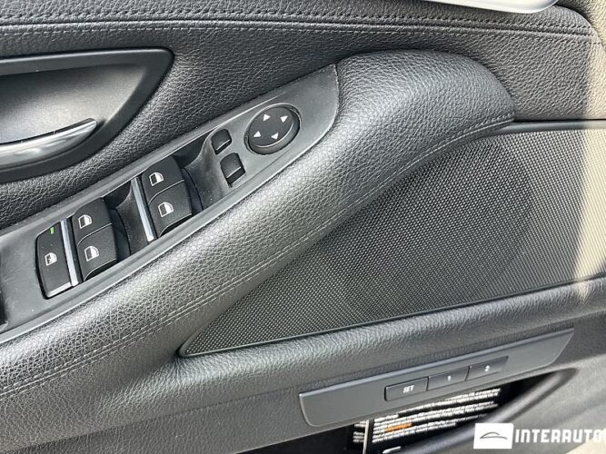 BMW 528 38 interauto-car