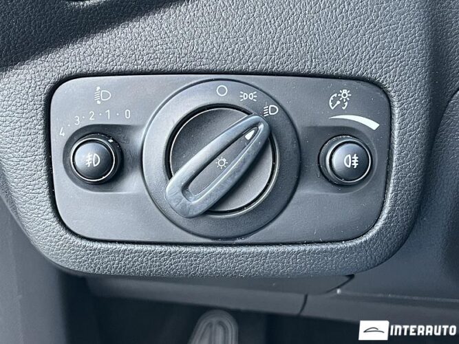 Ford C-MAX 40 interauto-car