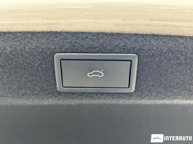 Skoda Superb 55 interauto-car