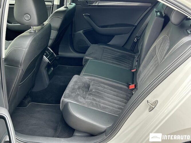 Skoda Superb 52 interauto-car