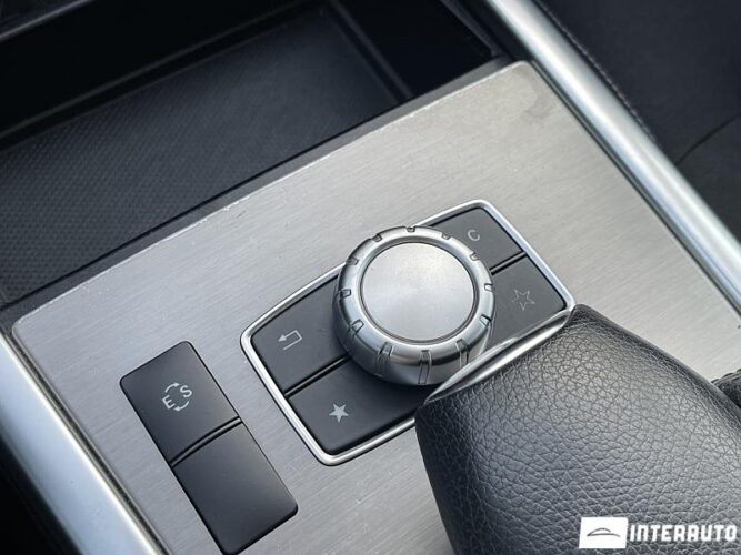Mercedes E 300h 42 interauto-car