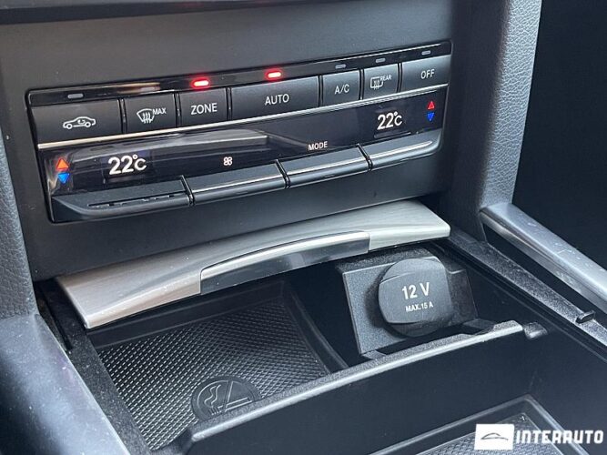 Mercedes E 300h 41 interauto-car