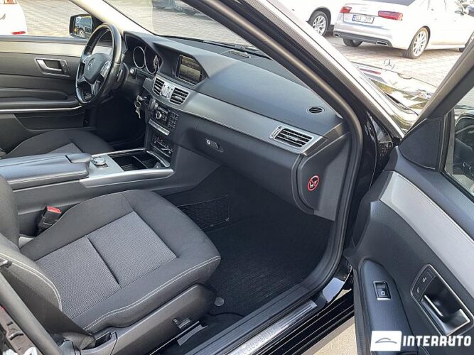 Mercedes E 300h 43 interauto-car