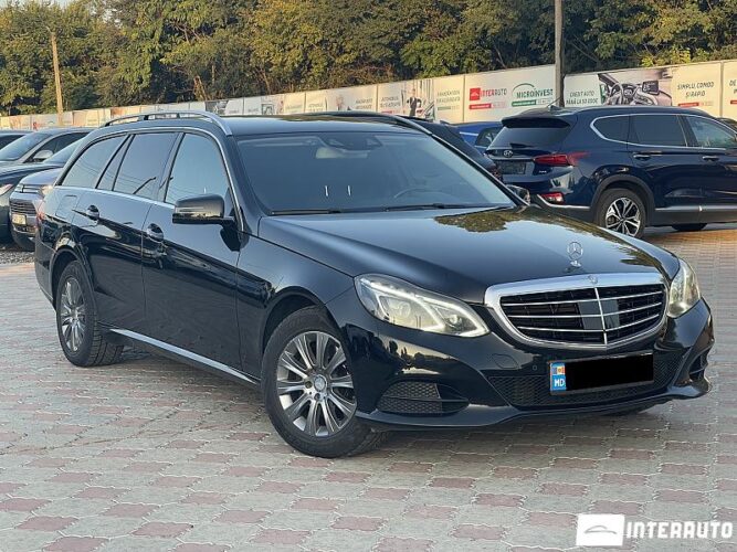 Mercedes E 300h 33 interauto-car