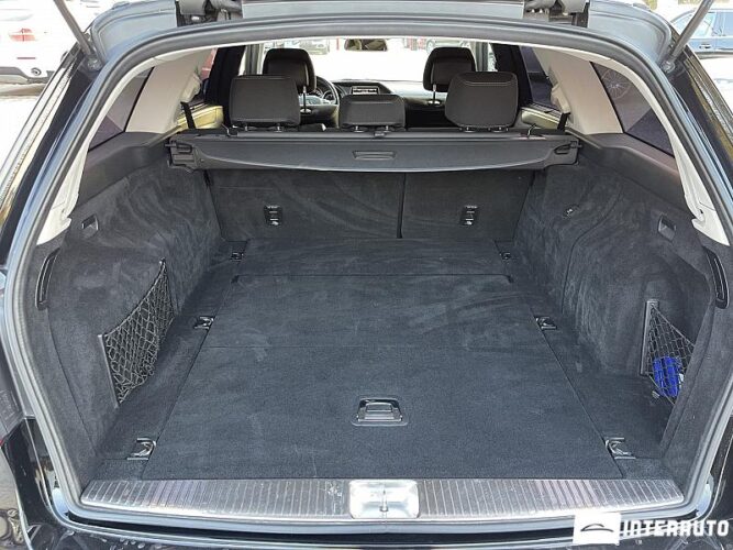 Mercedes E 300h 46 interauto-car
