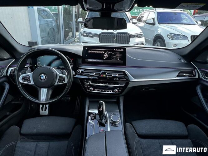 BMW 545e 48 interauto-car