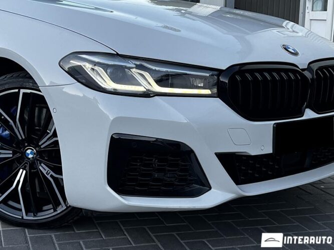 BMW 545e 38 interauto-car