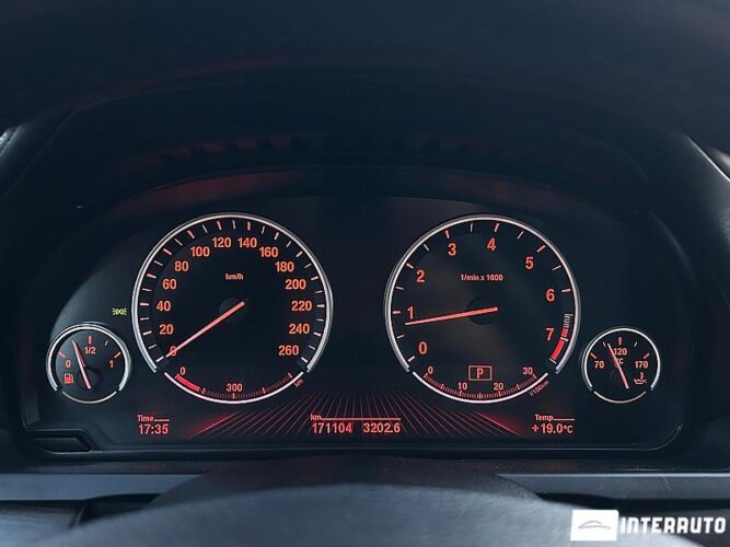 BMW 750 43 interauto-car