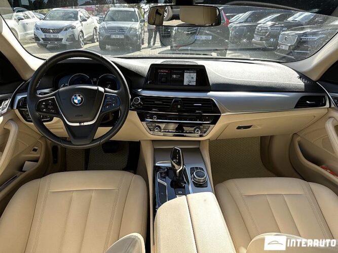 BMW 520 43 interauto-car