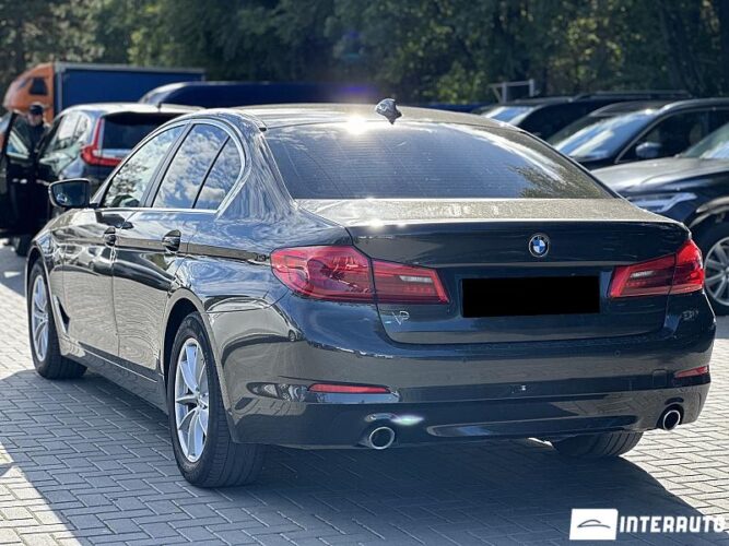 BMW 520 32 interauto-car