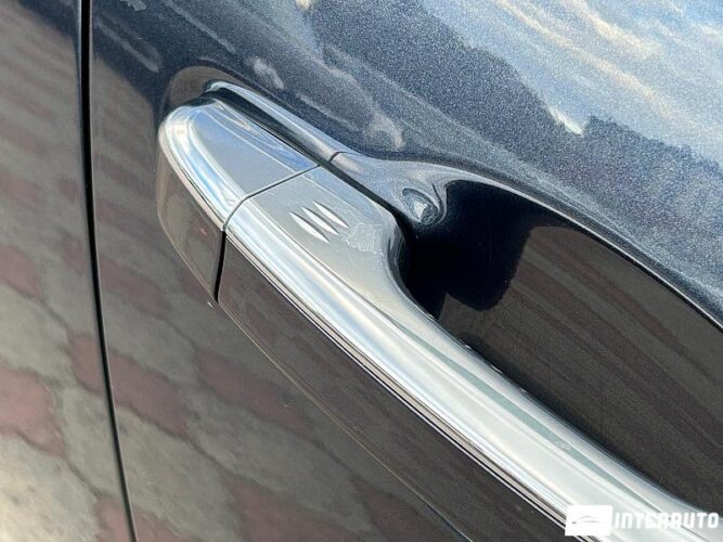 Honda Insight 33 interauto-car