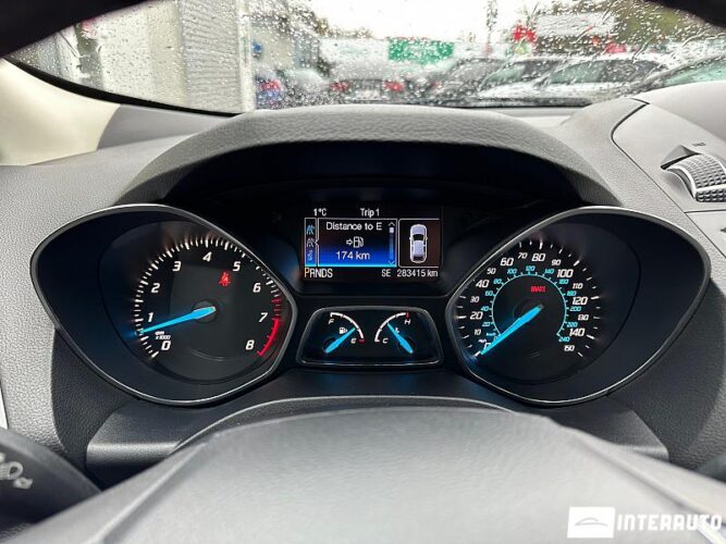 Ford Escape 39 interauto-car