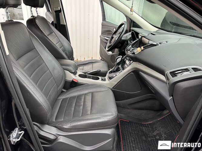 Ford Escape 36 interauto-car