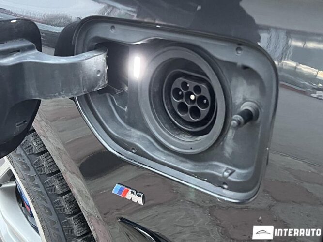 BMW 530e 61 interauto-car