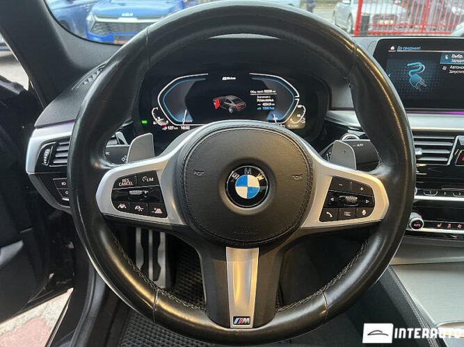 BMW 530e 48 interauto-car