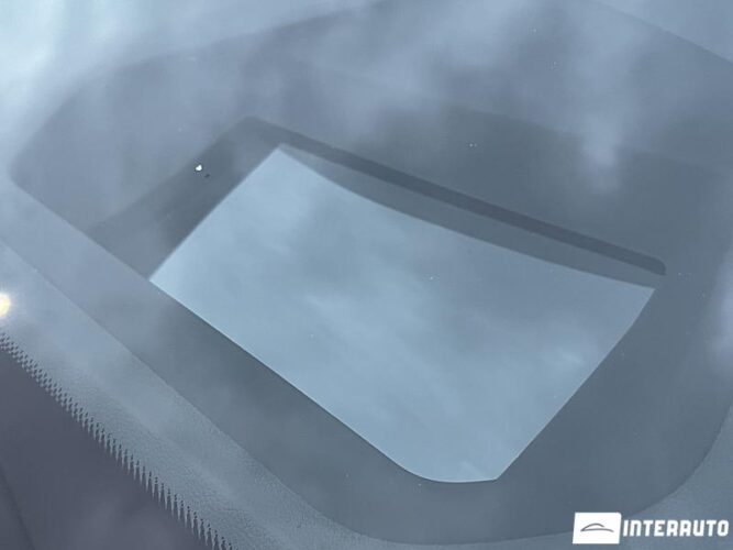 BMW 530e 44 interauto-car