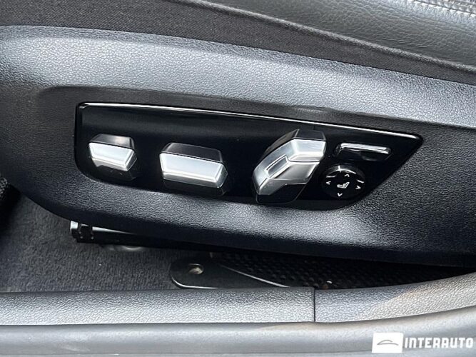 BMW 530e 58 interauto-car