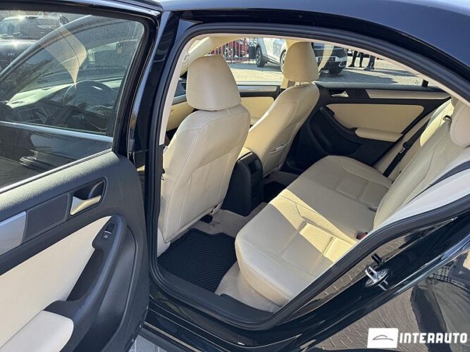 Volkswagen Jetta 59 interauto-car