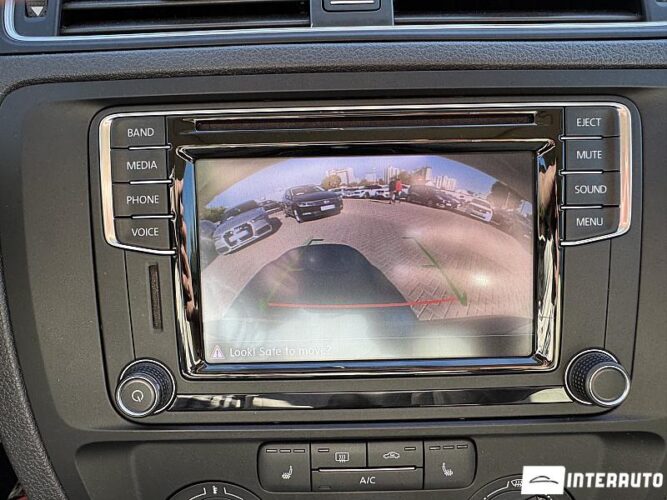 Volkswagen Jetta 53 interauto-car