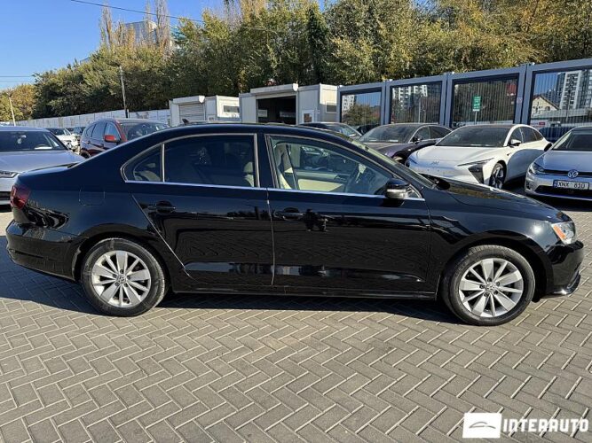 Volkswagen Jetta 42 interauto-car