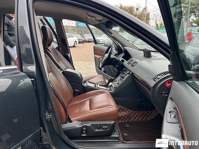 Volvo XC 90 53 interauto-car