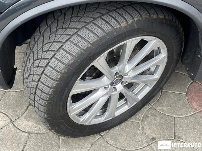 Volvo XC 90 56 interauto-car