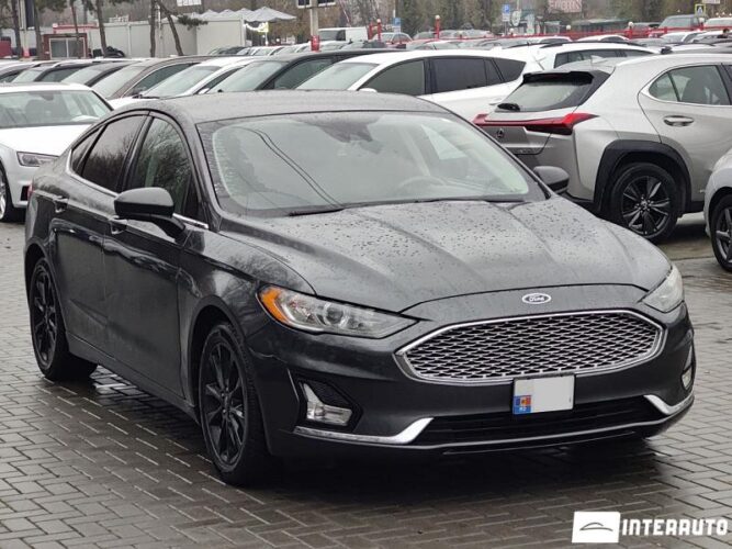 Ford Fusion 27 interauto-car