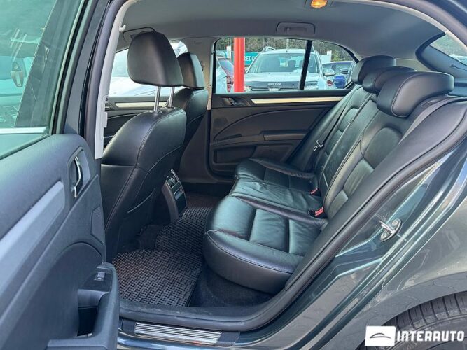 Skoda Superb 49 interauto-car