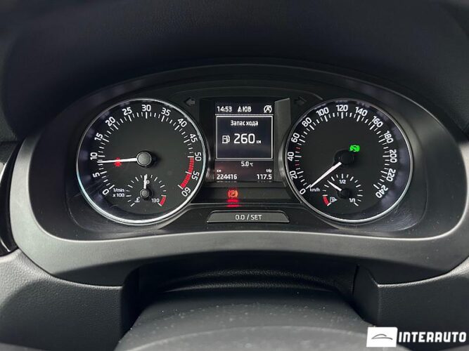 Skoda Rapid 37 interauto-car