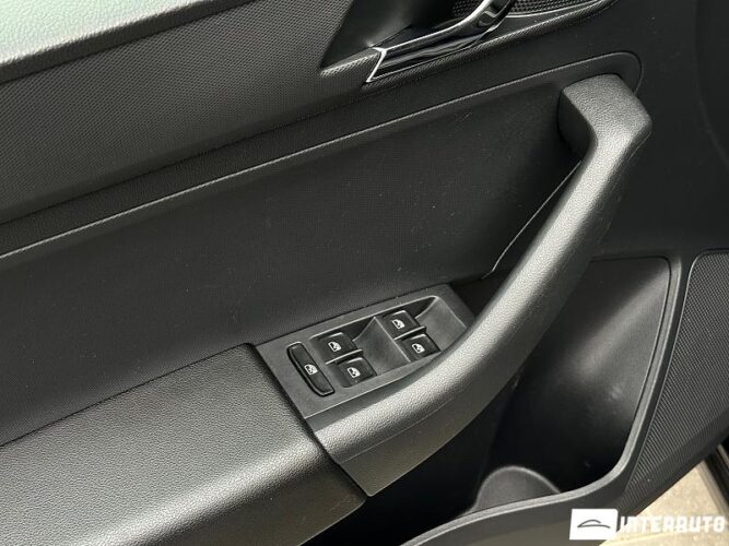 Skoda Rapid 33 interauto-car