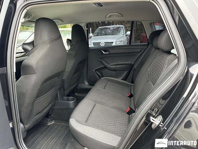 Skoda Rapid 43 interauto-car