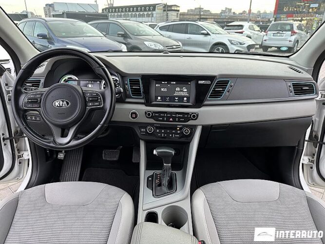 Kia Niro 36 interauto-car