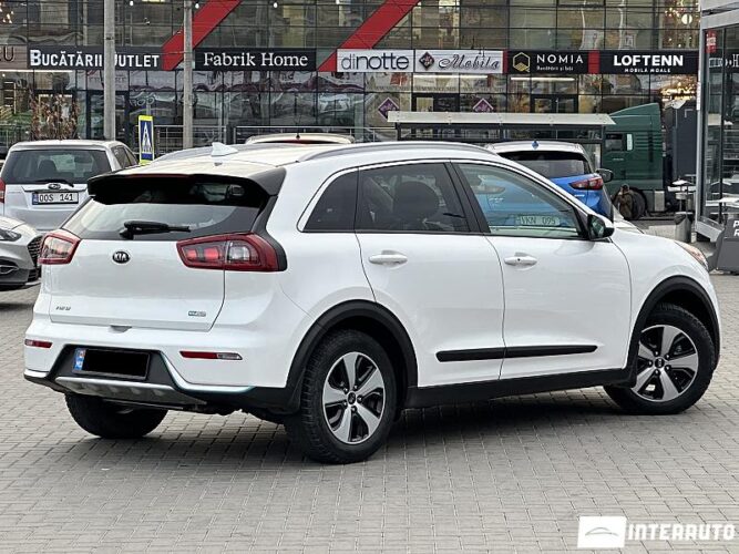 Kia Niro 34 interauto-car