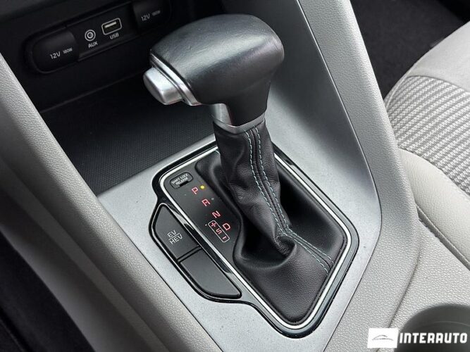 Kia Niro 41 interauto-car