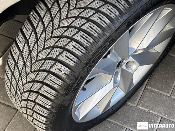 Skoda Superb 55 interauto-car