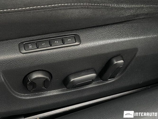 Skoda Superb 40 interauto-car